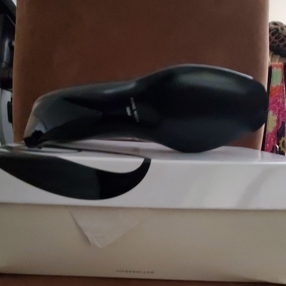 Nine West Dark Grey Leather heels - Picture 3 of 4